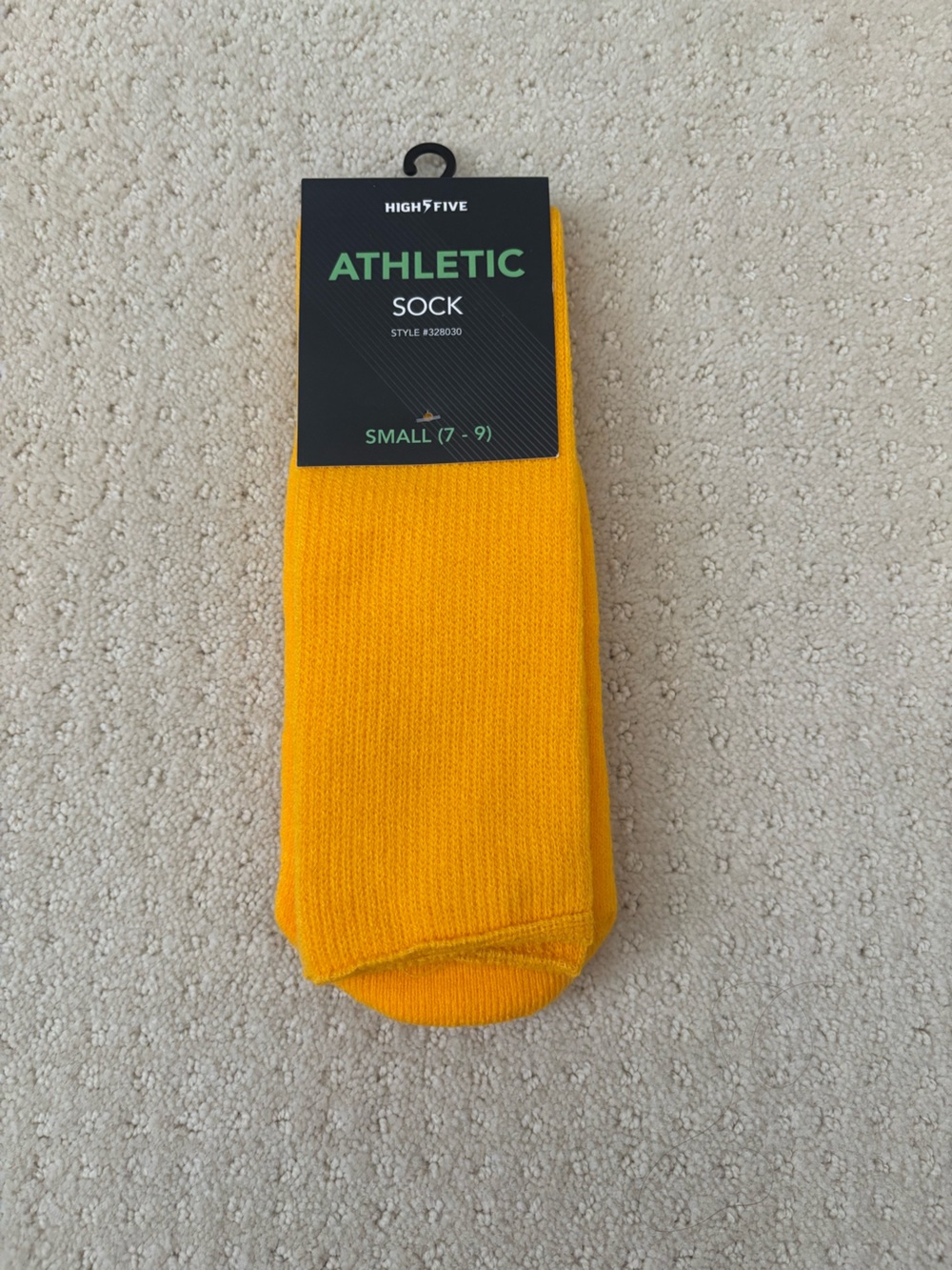 Youth Athletic Bright Yellow Crew Socks - Sports Baseball Soccer- Small (7-9)